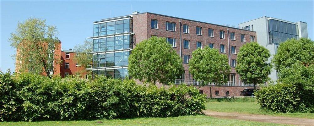 Jugendherberge Hamburg Horner Rennbahn Eksteriør billede